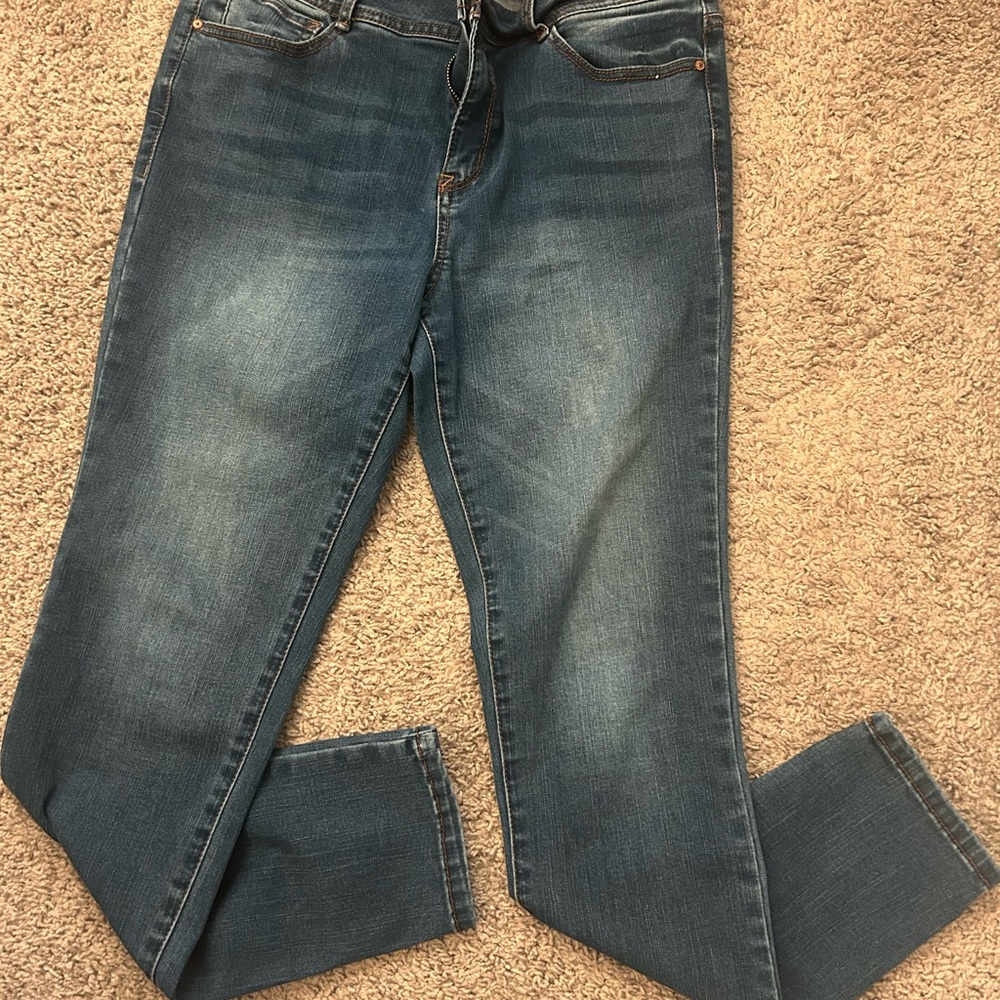 Wallflower Women's Straight Leg Jeans in Deep Indigo
